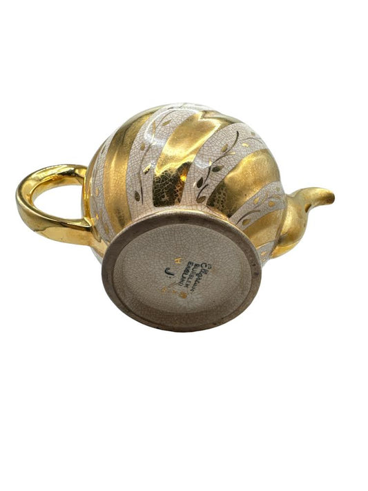 Ellgreave Rose Gold on White Teapot 2018 & Lid