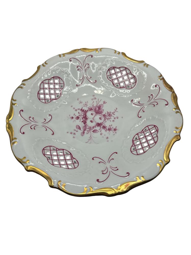 Manufacture de Porcelaine Plate