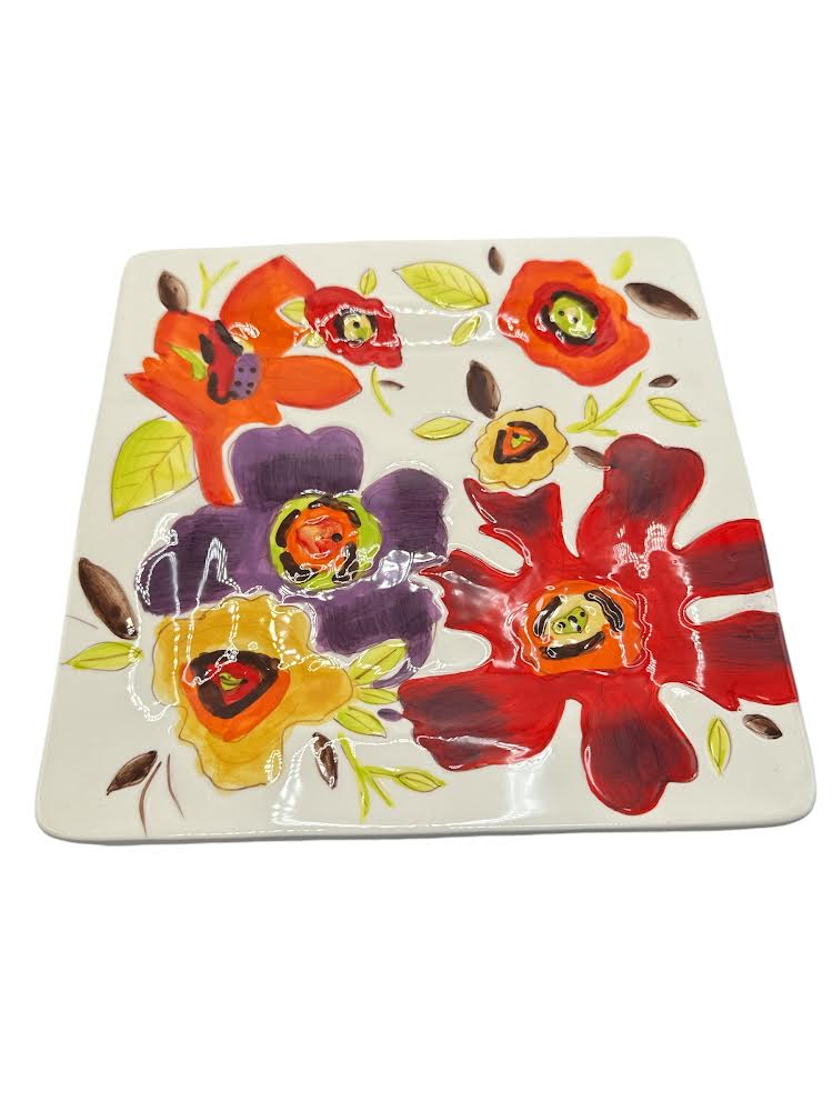 Laurie Gates “Liza” Floral Square Plates (4)