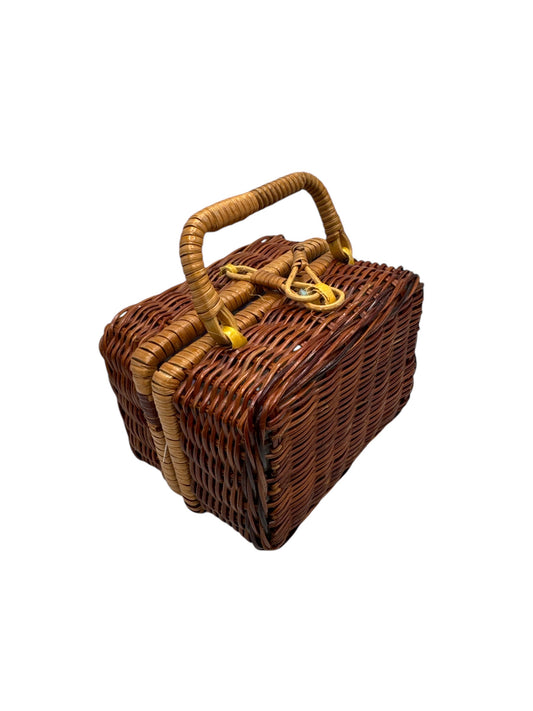 Wicker Mini Picnic Basket With Accessories