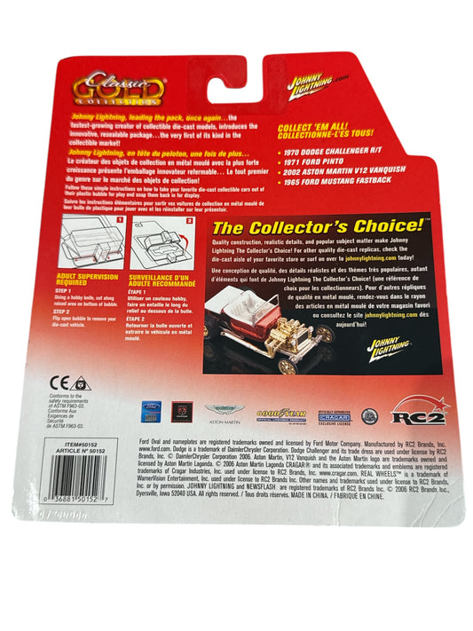 Johnny Lightning 1965 Ford Mustang Fastback