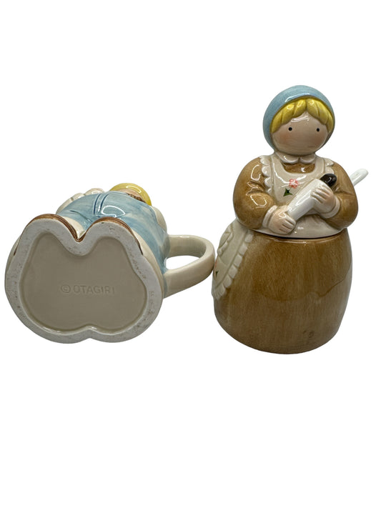 Vintage Otagari Amish Farm Cream & Sugar Set