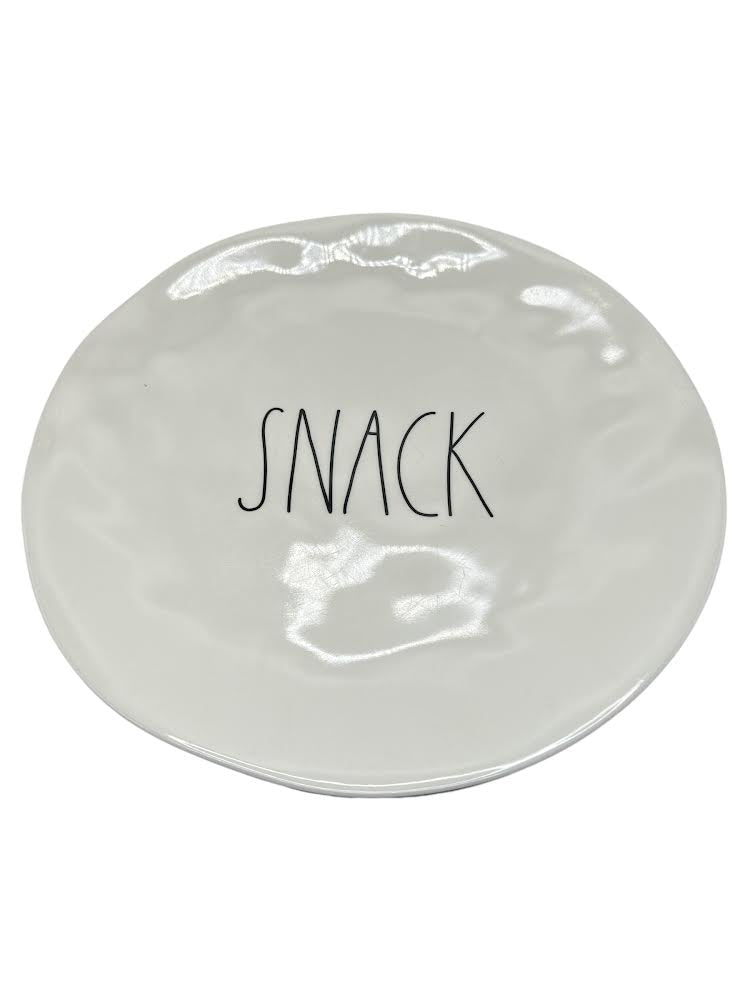 Rae Dunn Melamine Dinner Plates (4)