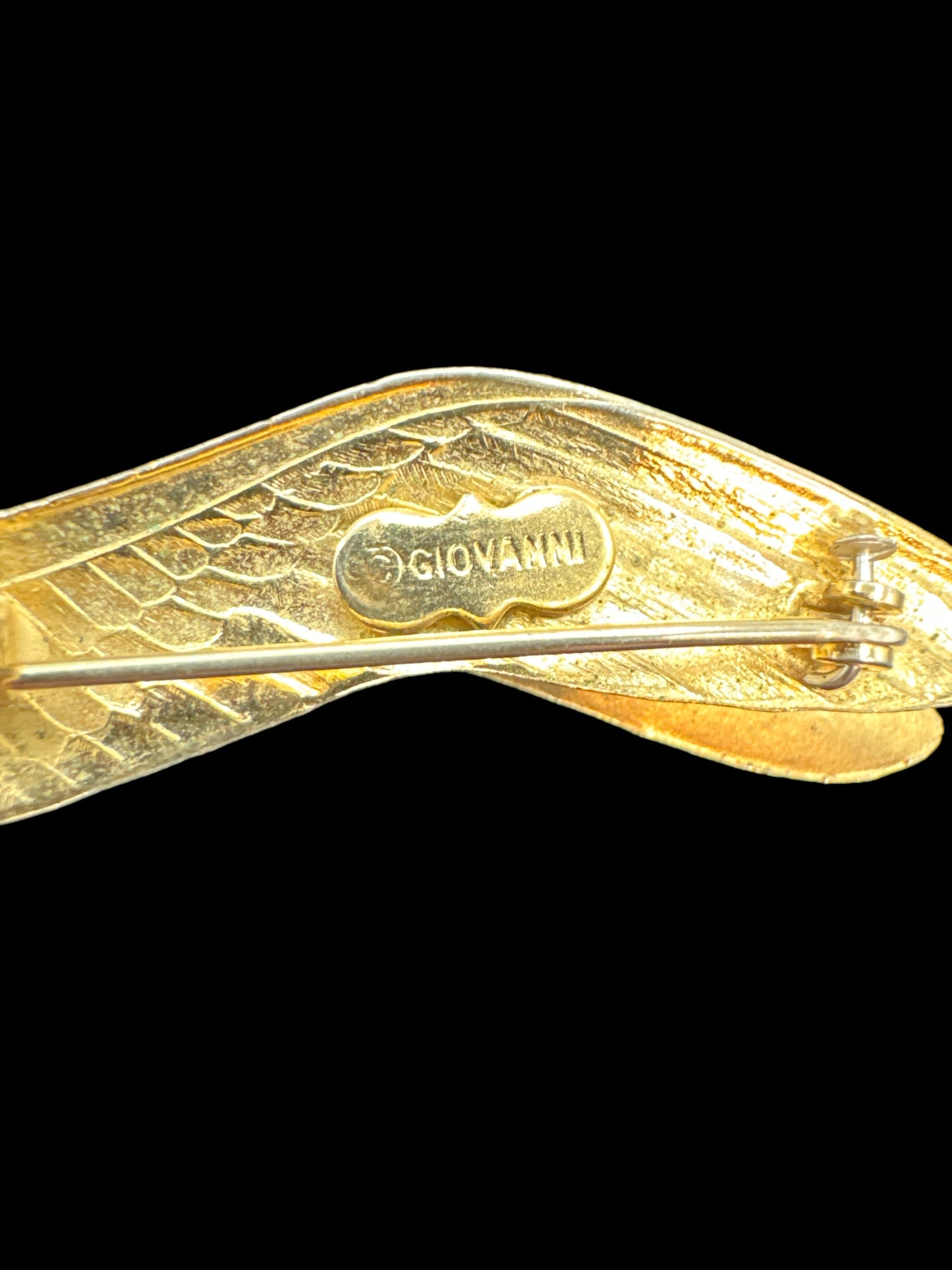 Vintage Giovanni Bird in Flight Brooch