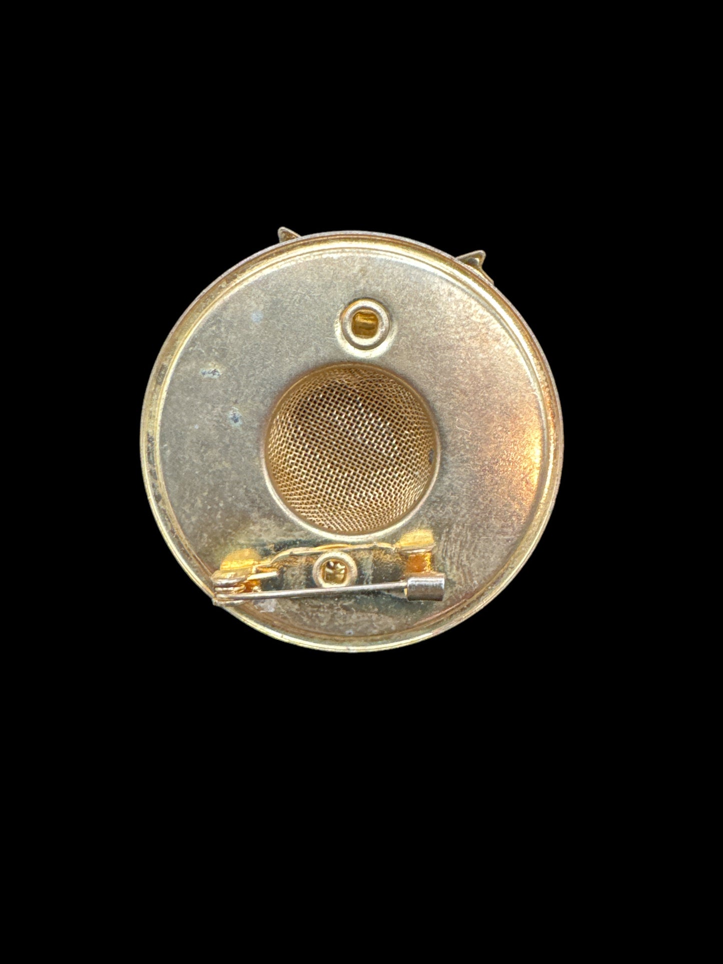 Mesh Hat Brooch