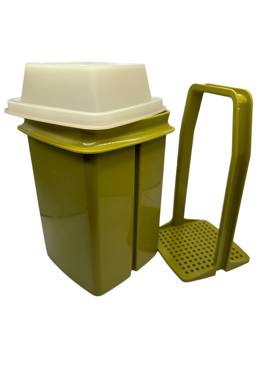 Tupperware Pickle Caddy