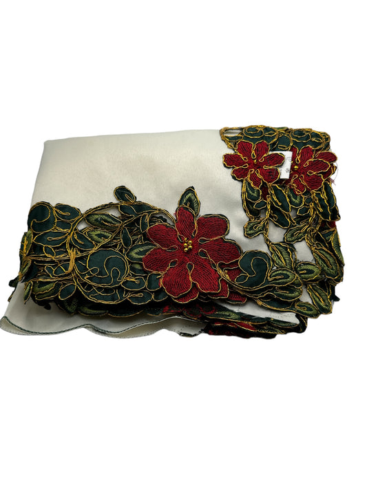 Christmas Poinsettia Table Runner